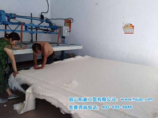 张姐和老公一起学习做无网被