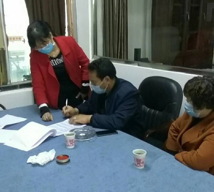 为开分店， 陕西西安精细弹花机老客户购新一体机
