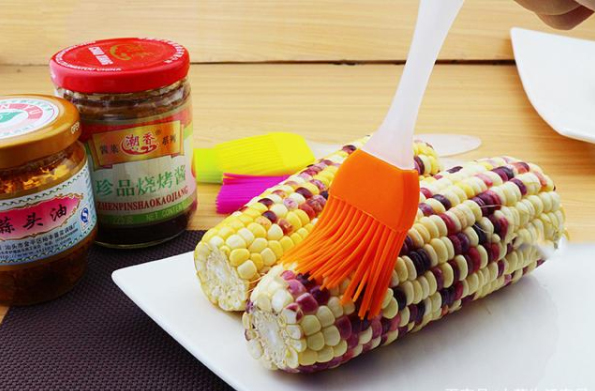 烧烤时用硅胶刷来刷油对身体有害吗